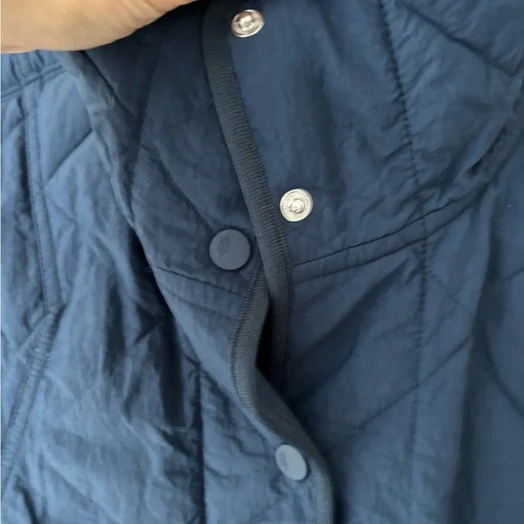 Free People Movement Quinn Quilted Puffer Vest Navy Cropped XS - Picture 2 of 11